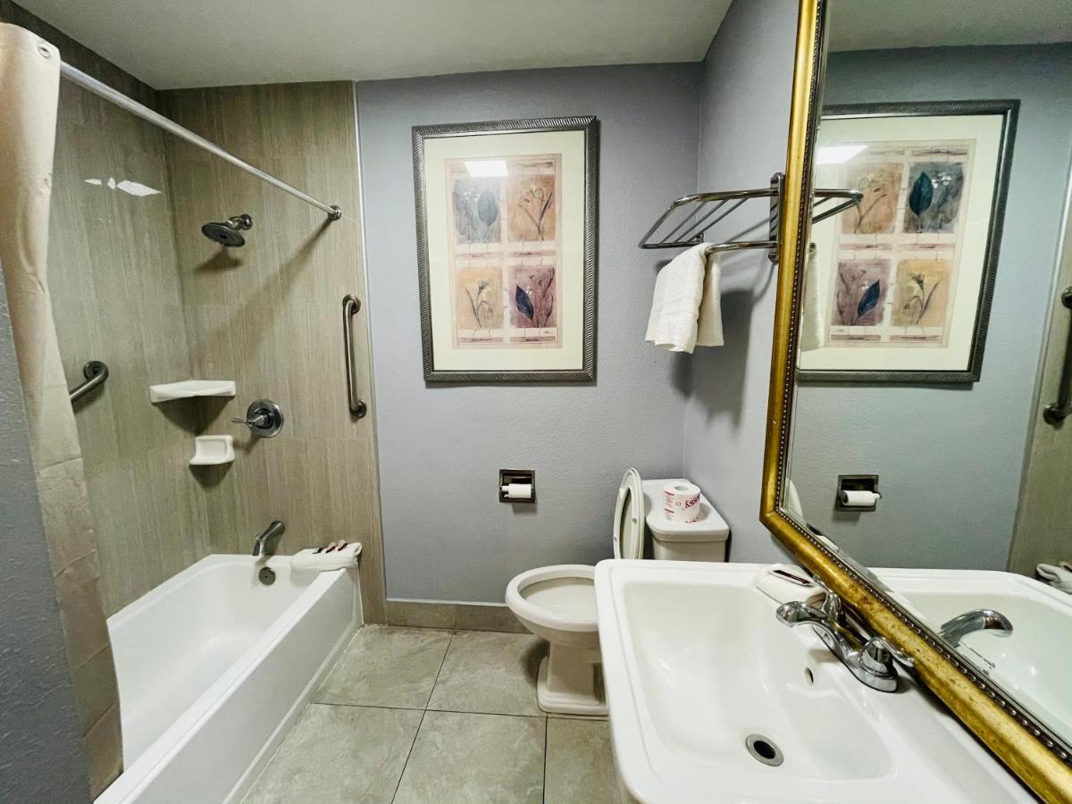 Casa Blanca Inn & Suites Whittier Eksteriør billede