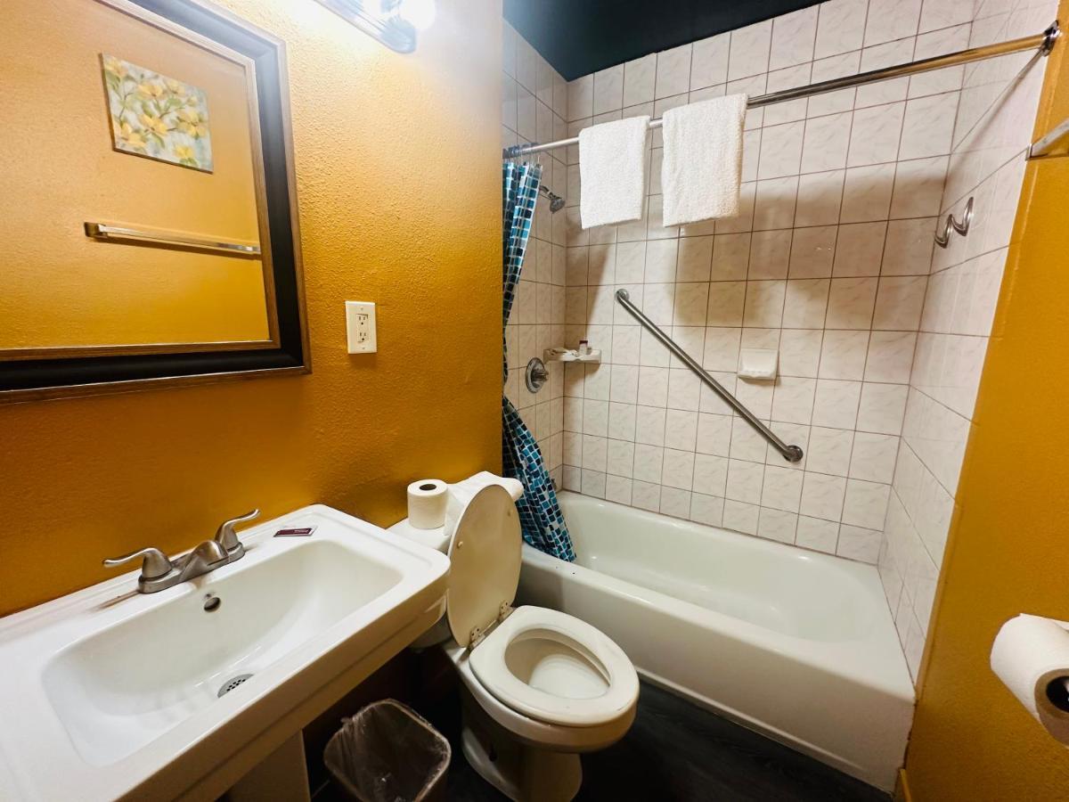 Casa Blanca Inn & Suites Whittier Eksteriør billede