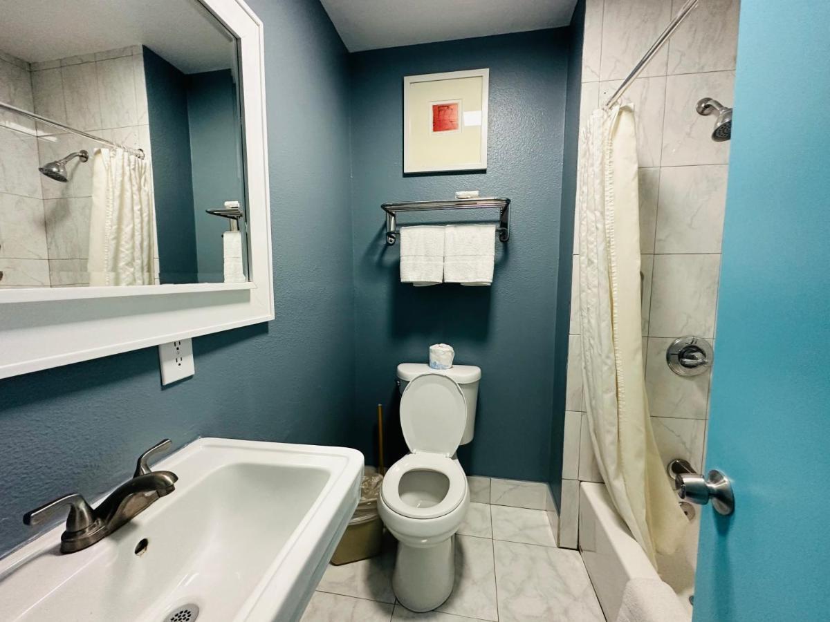 Casa Blanca Inn & Suites Whittier Eksteriør billede
